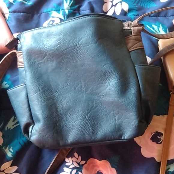 Cute blue 🔵 & brown purse - Picture 4 of 5